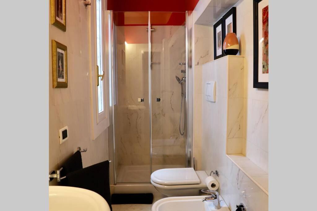 La Casa In Via Della Torre Apartment Модена Екстериор снимка