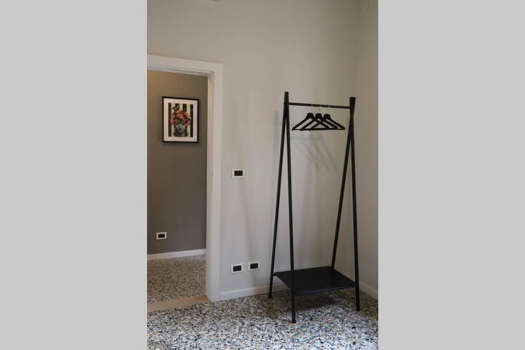 La Casa In Via Della Torre Apartment Модена Екстериор снимка